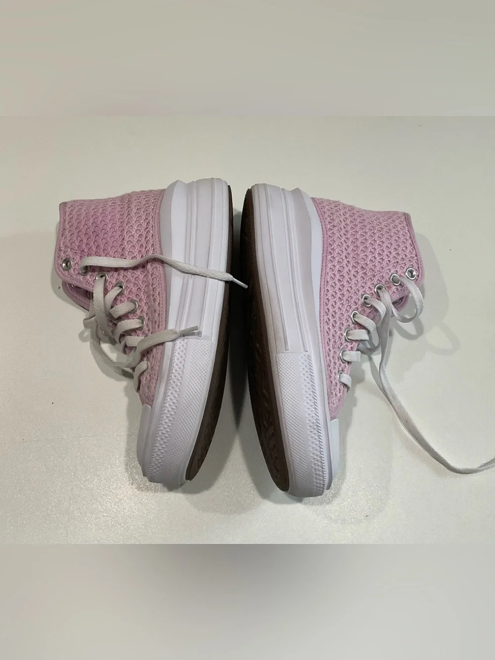 ☀️ All Star Converse Girl’s Textured Textile Thick Rubber Platform Shoes, 4.5